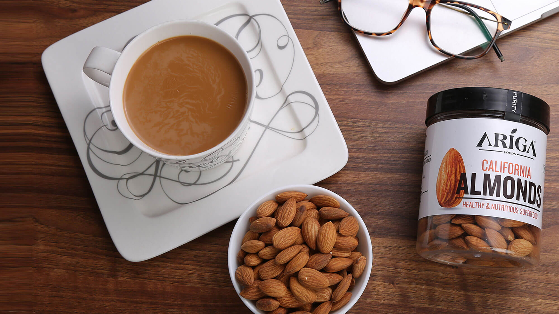 ariga-almonds-label-design